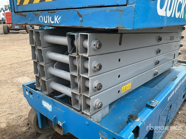 2016 Genie GS3246 Electric Scissor Lift - Samohybná plošiny: obrázok 4 2016 Genie GS3246 Electric Scissor Lift - Samohybná plošiny: obrázok 4