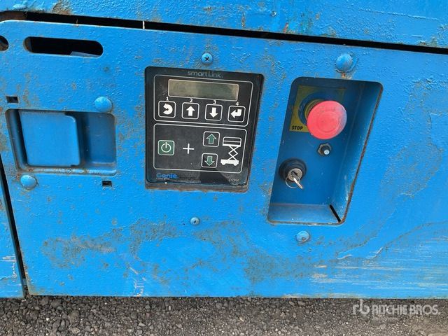 2016 Genie GS3246 Electric Scissor Lift - Samohybná plošiny: obrázok 5 2016 Genie GS3246 Electric Scissor Lift - Samohybná plošiny: obrázok 5