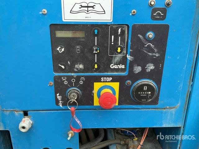 2016 Genie GS5390 4x4 Diesel Scissor Lift - Samohybná plošiny: obrázok 5 2016 Genie GS5390 4x4 Diesel Scissor Lift - Samohybná plošiny: obrázok 5