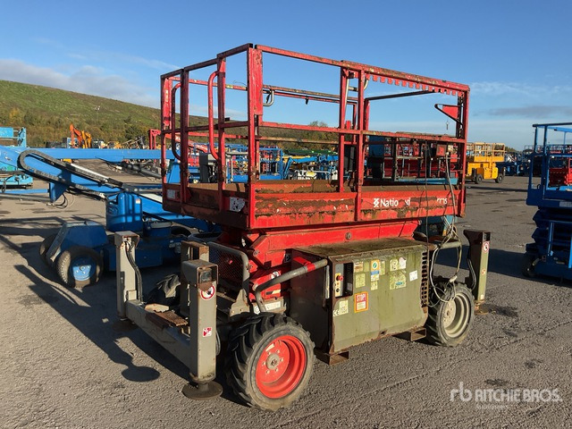2016 Skyjack SJ5832 4x4 Diesel Scissor Lift - Samohybná plošiny: obrázok 4 2016 Skyjack SJ5832 4x4 Diesel Scissor Lift - Samohybná plošiny: obrázok 4