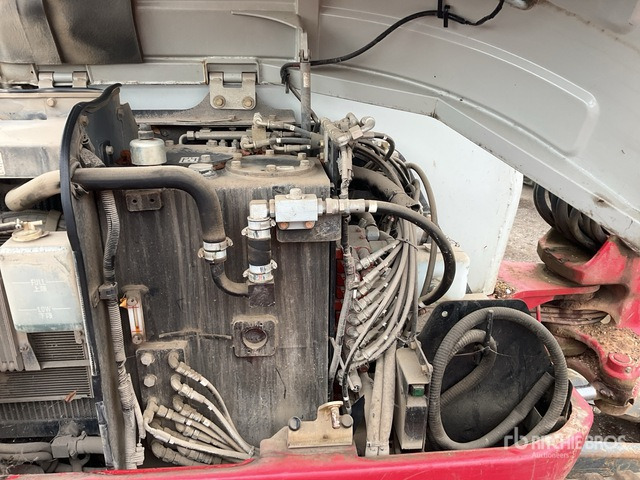 2018 Takeuchi TB240 Mini Excavator: <6.6t - Mini rýpadlo: obrázok 5 2018 Takeuchi TB240 Mini Excavator: <6.6t - Mini rýpadlo: obrázok 5