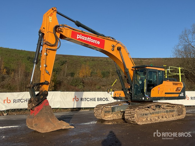 2019 Hyundai HX300L Tracked Excavator - Pásové rýpadlo: obrázok 1 2019 Hyundai HX300L Tracked Excavator - Pásové rýpadlo: obrázok 1