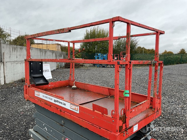 Skyjack SJ4632 Scissor Lift - Samohybná plošiny: obrázok 5 Skyjack SJ4632 Scissor Lift - Samohybná plošiny: obrázok 5