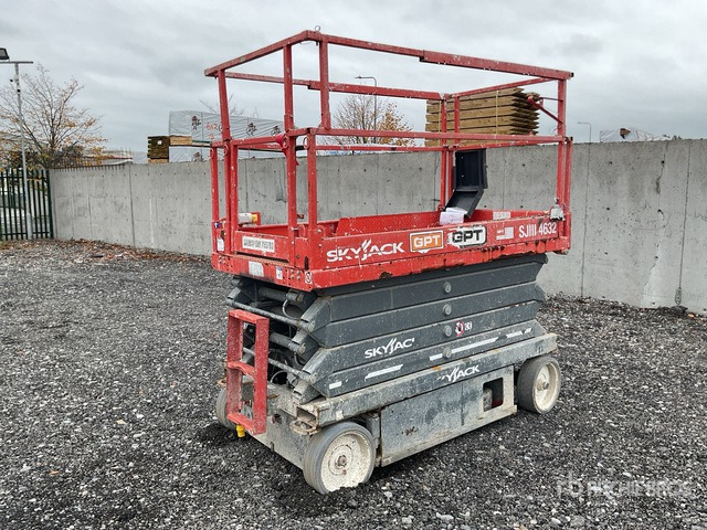 Skyjack SJ4632 Scissor Lift - Samohybná plošiny: obrázok 1 Skyjack SJ4632 Scissor Lift - Samohybná plošiny: obrázok 1