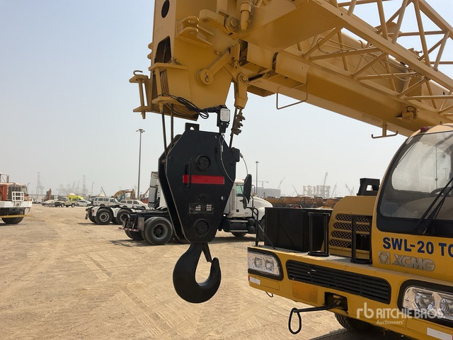 2007 XCMG QY20 20 ton 6x4 Hydraulic Truck Crane - Autožeriav: obrázok 5 2007 XCMG QY20 20 ton 6x4 Hydraulic Truck Crane - Autožeriav: obrázok 5