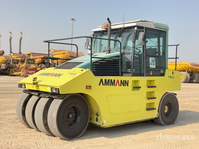 2008 Ammann AP240 8 Wheel Pneumatic Roller - Cestný valec: obrázok 2 2008 Ammann AP240 8 Wheel Pneumatic Roller - Cestný valec: obrázok 2