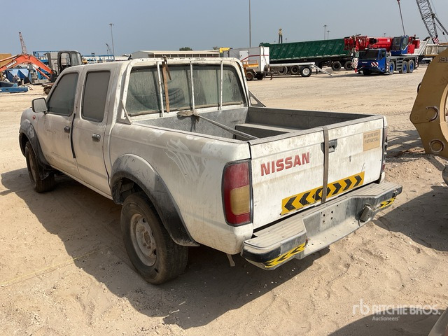 2008 Nissan 4x4 Crew Cab (Inoperable) Pickup - Pick-up: obrázok 3 2008 Nissan 4x4 Crew Cab (Inoperable) Pickup - Pick-up: obrázok 3