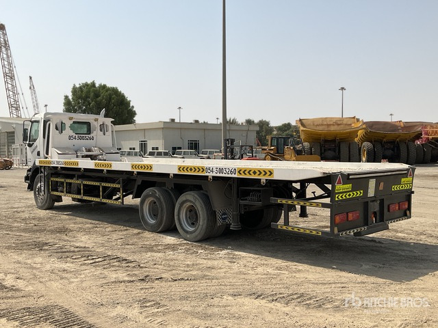 2008 Renault Kerax 380.35 6x4 Rollback Truck - Odťahovy voz: obrázok 4 2008 Renault Kerax 380.35 6x4 Rollback Truck - Odťahovy voz: obrázok 4