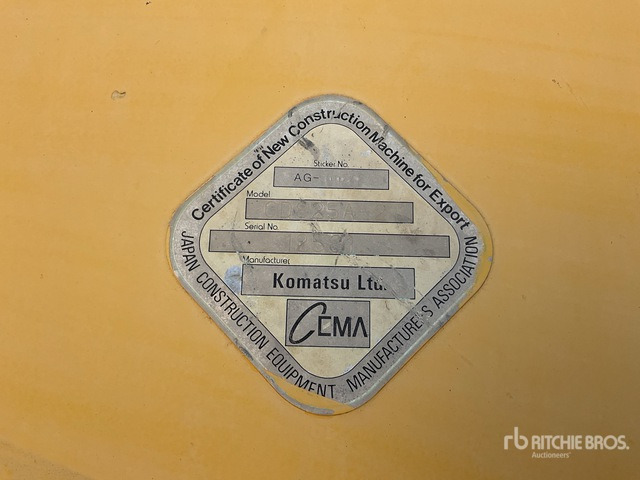 2010 Komatsu GD825A-2 Motor Grader - Zrovnávač: obrázok 4 2010 Komatsu GD825A-2 Motor Grader - Zrovnávač: obrázok 4