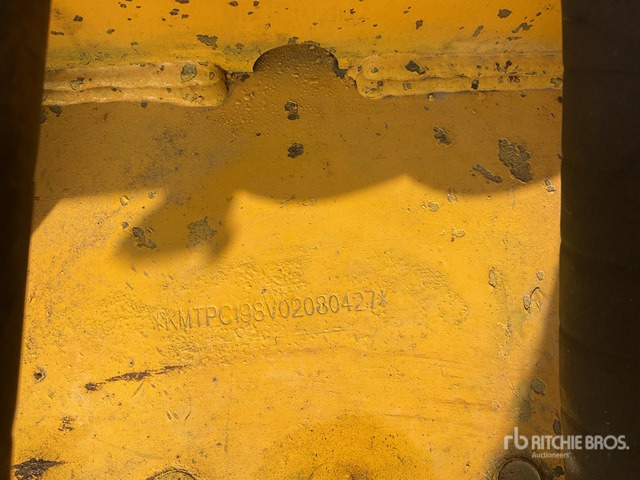 2010 Komatsu PC220-8N1 - Pásové rýpadlo: obrázok 4 2010 Komatsu PC220-8N1 - Pásové rýpadlo: obrázok 4
