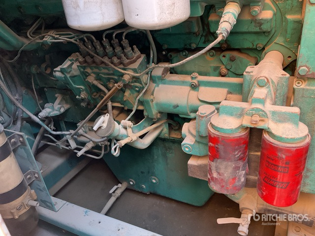2011 Cummins 1150 kVA Containerized (Inoperable) Generator Set - Elektrický generátor: obrázok 5 2011 Cummins 1150 kVA Containerized (Inoperable) Generator Set - Elektrický generátor: obrázok 5