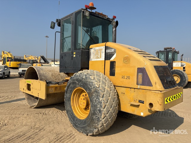 2012 Cat CS-533E Smooth Drum Compactor - Kompaktor: obrázok 2 2012 Cat CS-533E Smooth Drum Compactor - Kompaktor: obrázok 2
