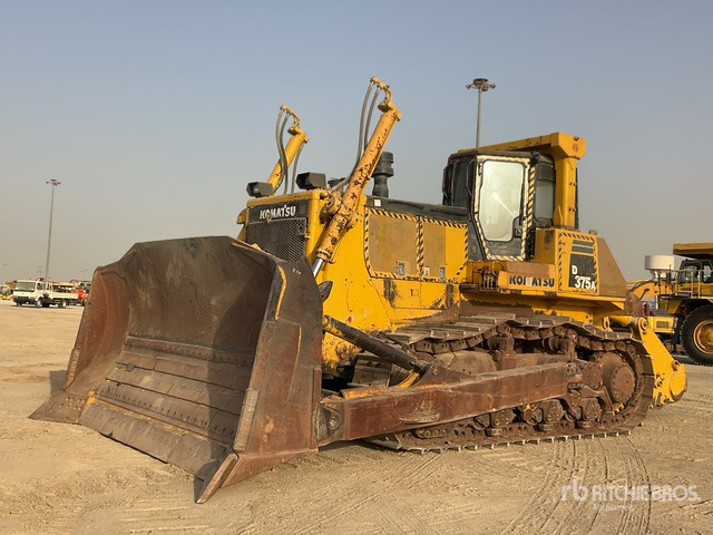 2012 Komatsu D375A-6R Crawler Dozer - Buldozér: obrázok 1 2012 Komatsu D375A-6R Crawler Dozer - Buldozér: obrázok 1