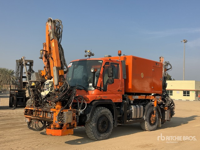 2012 Mercedes-Benz Unimog 500 4x4 Solar Panel Cleaning Truck :Misc. Truck - Zametacie vozidlo: obrázok 1 2012 Mercedes-Benz Unimog 500 4x4 Solar Panel Cleaning Truck :Misc. Truck - Zametacie vozidlo: obrázok 1