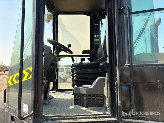 2013 Cat CS-533E Smooth Drum Compactor - Kompaktor: obrázok 5 2013 Cat CS-533E Smooth Drum Compactor - Kompaktor: obrázok 5