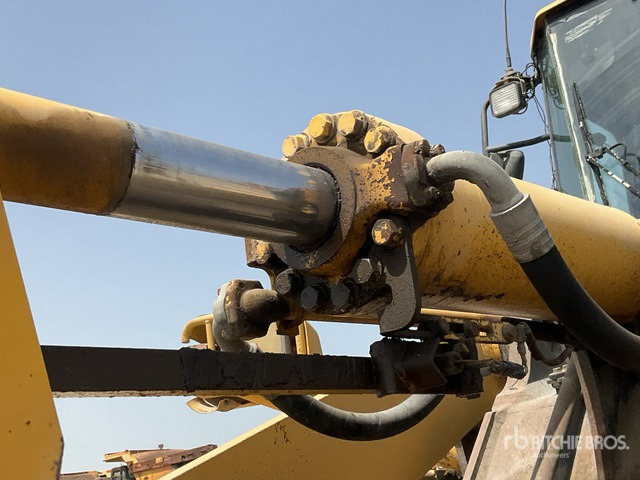 2014 Komatsu WA470-5 - Kolesový nakladač: obrázok 5 2014 Komatsu WA470-5 - Kolesový nakladač: obrázok 5