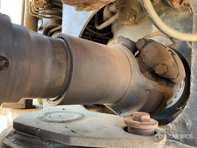 2015 Komatsu HM400-3 Articulated Dump Truck - Ťahačový kĺbový damper: obrázok 5 2015 Komatsu HM400-3 Articulated Dump Truck - Ťahačový kĺbový damper: obrázok 5