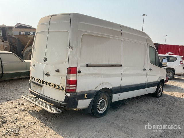 2016 Mercedes-Benz Sprinter 316 (Inoperable) Cargo Van - Furgon: obrázok 3 2016 Mercedes-Benz Sprinter 316 (Inoperable) Cargo Van - Furgon: obrázok 3