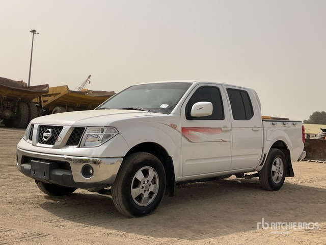 2016 Nissan 4x2 Crew Cab Pickup - Pick-up: obrázok 2 2016 Nissan 4x2 Crew Cab Pickup - Pick-up: obrázok 2