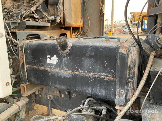 2016 Renault D18 Elgin on Sweeper Truck - Zametacie vozidlo: obrázok 5 2016 Renault D18 Elgin on Sweeper Truck - Zametacie vozidlo: obrázok 5