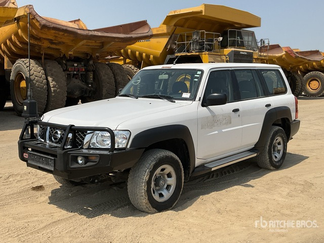 2018 Nissan Patrol GL 4x4 SUV - SUV: obrázok 1 2018 Nissan Patrol GL 4x4 SUV - SUV: obrázok 1