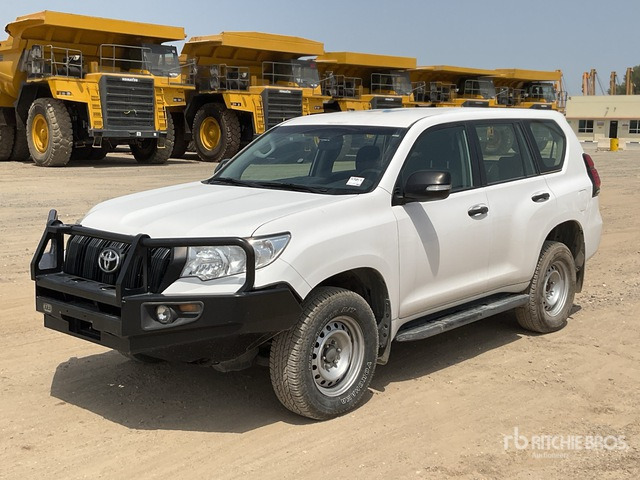 2018 Toyota Prado 150L 4x4 SUV - SUV: obrázok 1 2018 Toyota Prado 150L 4x4 SUV - SUV: obrázok 1