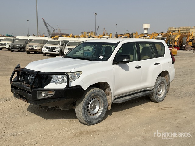 2018 Toyota Prado 150L 4x4 SUV - SUV: obrázok 1 2018 Toyota Prado 150L 4x4 SUV - SUV: obrázok 1