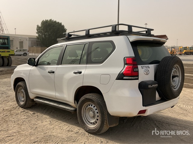 2023 Toyota Prado TX 150L 4x4 SUV - SUV: obrázok 3 2023 Toyota Prado TX 150L 4x4 SUV - SUV: obrázok 3