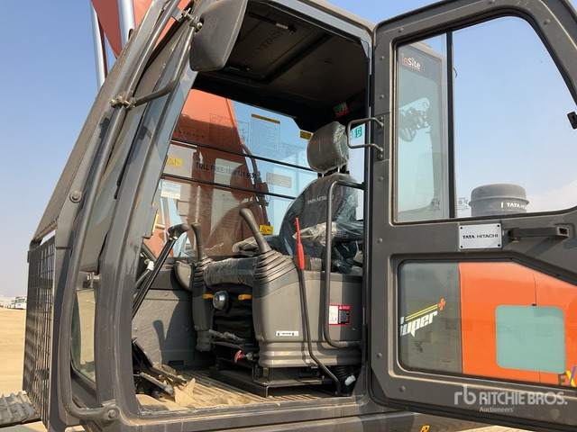 2025 Tata Hitachi EX215LC SUPER+ Long Reach (Unused) Tracked Excavator - Pásové rýpadlo: obrázok 5 2025 Tata Hitachi EX215LC SUPER+ Long Reach (Unused) Tracked Excavator - Pásové rýpadlo: obrázok 5