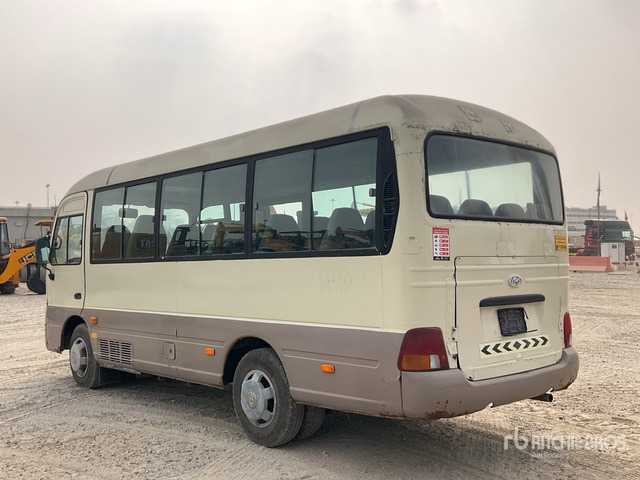 2016 Hyundai County 4x2 23-Seat Transit Bus - Autobus: obrázok 2 2016 Hyundai County 4x2 23-Seat Transit Bus - Autobus: obrázok 2