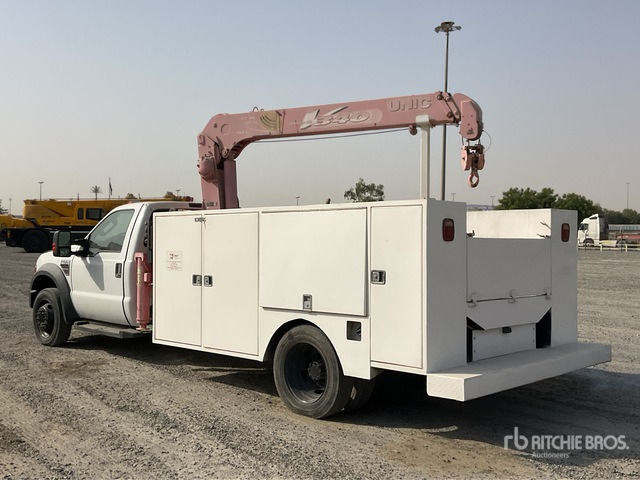 2008 Ford F550 XL Super Duty 4x4 Service Truck - Komunálne/ Špeciálne stroje: obrázok 3 2008 Ford F550 XL Super Duty 4x4 Service Truck - Komunálne/ Špeciálne stroje: obrázok 3
