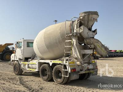 MACK DMM6906S 6x4 - Stavebná miešačka: obrázok 2 MACK DMM6906S 6x4 - Stavebná miešačka: obrázok 2