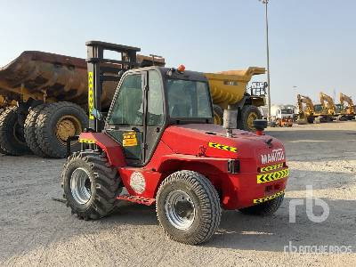 MANITOU M50-4 5 ton 4x4 - Terénny vozík: obrázok 2 MANITOU M50-4 5 ton 4x4 - Terénny vozík: obrázok 2