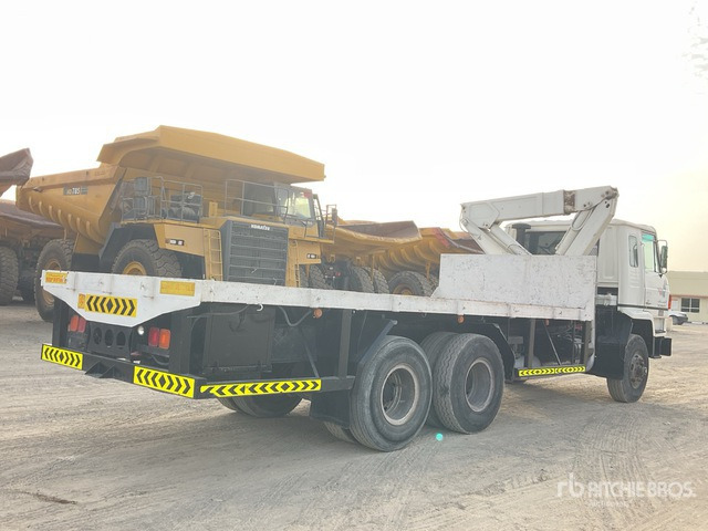 Nissan TF20 - Valníkový/ Plošinový nákladný automobil, Auto s hydraulickou rukou: obrázok 4 Nissan TF20 - Valníkový/ Plošinový nákladný automobil, Auto s hydraulickou rukou: obrázok 4