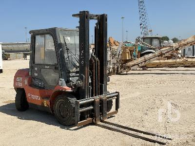 TOYOTA FD35 3.5 ton (Inoperable) - Vysokozdvižný vozík: obrázok 4 TOYOTA FD35 3.5 ton (Inoperable) - Vysokozdvižný vozík: obrázok 4