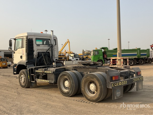 2006 MAN TGA33.410 6x4 T/A Day Cab Truck Tractor - Ťahač: obrázok 4 2006 MAN TGA33.410 6x4 T/A Day Cab Truck Tractor - Ťahač: obrázok 4