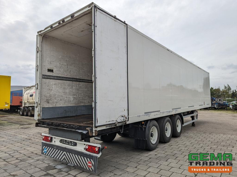 ATTS OP38.3 3-Assen BPW - Schijfremmen - Gesloten Opbouw - Achterdeuren - HH Vloer - Star (O2046) - Náves skriňové: obrázok 3 ATTS OP38.3 3-Assen BPW - Schijfremmen - Gesloten Opbouw - Achterdeuren - HH Vloer - Star (O2046) - Náves skriňové: obrázok 3