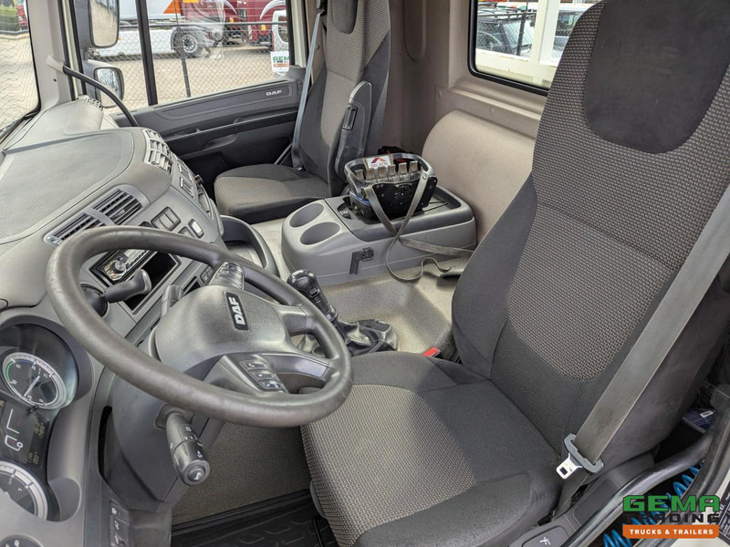 DAF CF 330 FAT 6x4 Dagcab Euro6A - Open laadbak 6.4m + PM 15522 - RadioGrafisch - Handgeschakeld - 08/2025APK - Valníkový/ Plošinový nákladný automobil, Auto s hydraulickou rukou: obrázok 5 DAF CF 330 FAT 6x4 Dagcab Euro6A - Open laadbak 6.4m + PM 15522 - RadioGrafisch - Handgeschakeld - 08/2025APK - Valníkový/ Plošinový nákladný automobil, Auto s hydraulickou rukou: obrázok 5