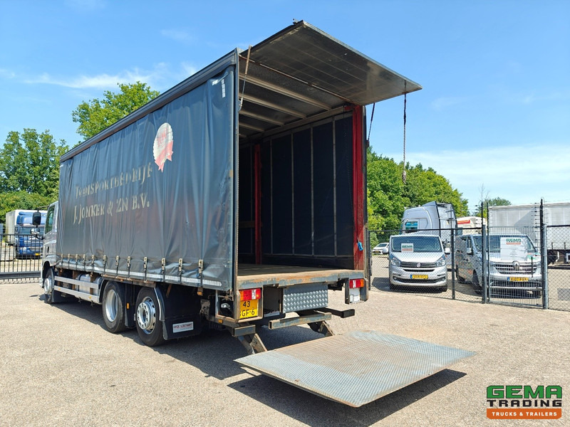 DAF CF 400 FAN 6x2/4 SpaceCab Euro6A - Schuifzeilenbak 7.7m + Laadklep 2000kg - HH Vloer - AanhangerKoppeling - Plachtové nákladné vozidlo: obrázok 5 DAF CF 400 FAN 6x2/4 SpaceCab Euro6A - Schuifzeilenbak 7.7m + Laadklep 2000kg - HH Vloer - AanhangerKoppeling - Plachtové nákladné vozidlo: obrázok 5