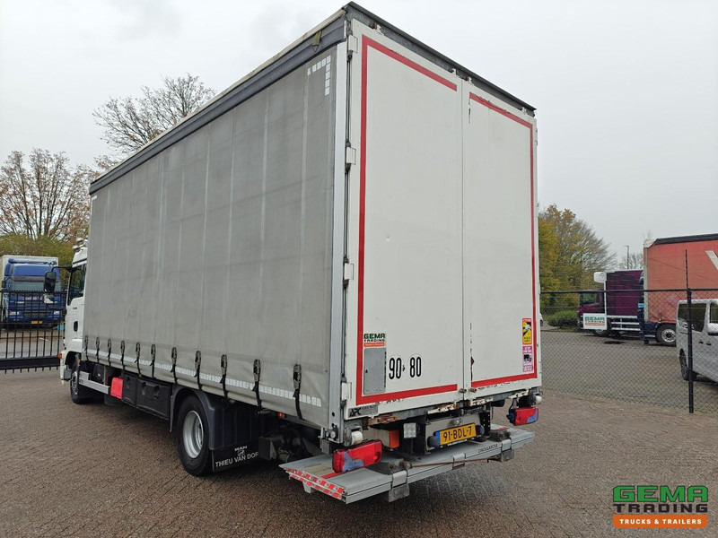MAN TGL 12.250 4x2 Slaapcab Euro6B - StandAirco - Schuifzeilenbak 6.19m + Laadklep 1500KG - SMARTTacho V2 - 01/2026 APK - Plachtové nákladné vozidlo: obrázok 4 MAN TGL 12.250 4x2 Slaapcab Euro6B - StandAirco - Schuifzeilenbak 6.19m + Laadklep 1500KG - SMARTTacho V2 - 01/2026 APK - Plachtové nákladné vozidlo: obrázok 4