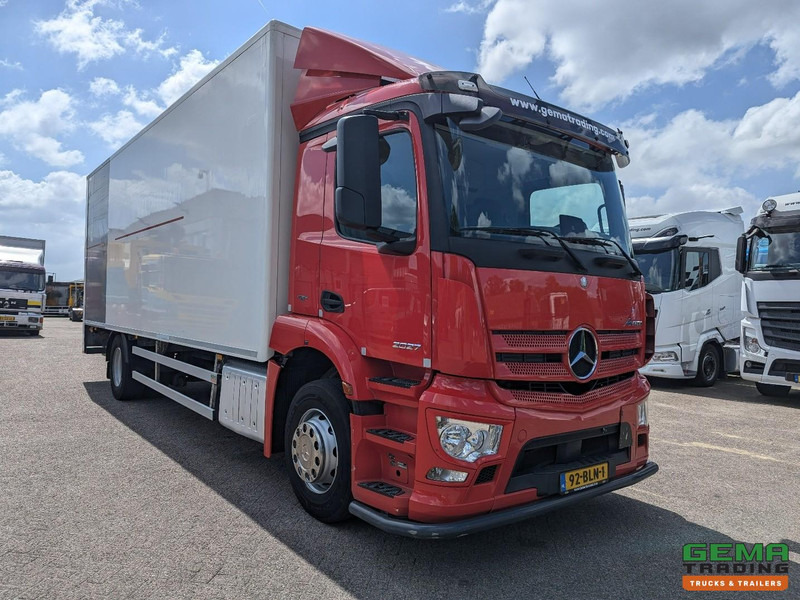 Skříňový nákladní auto Mercedes-Benz Antos 2027 4x2 Dagcab Euro6C - GeslotenBak 7.6m - Laadklep 2000KG: obrázok 6