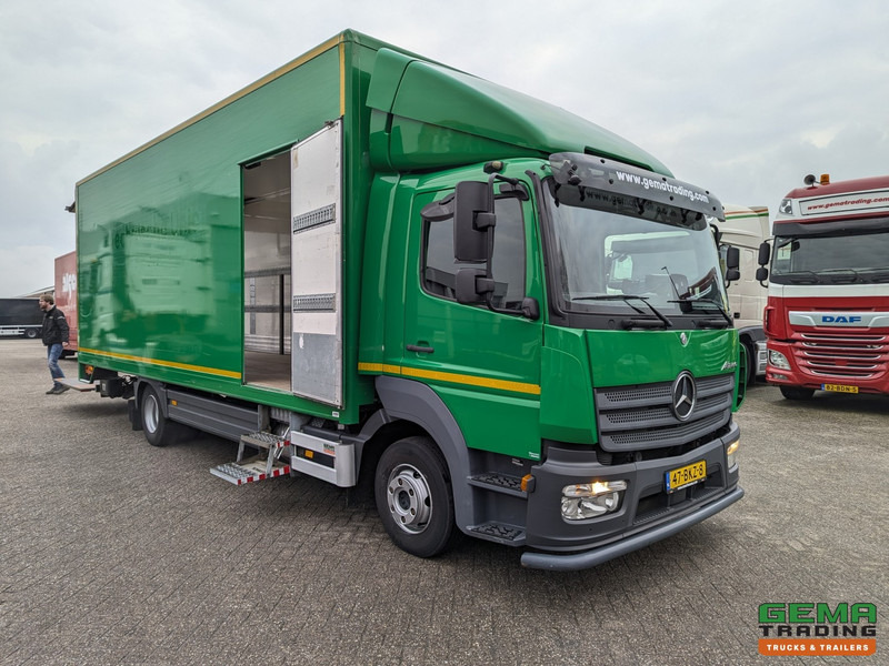 Mercedes-Benz Atego 1018 4x2 Dagcabine Euro6 - GeslotenBak 7M - Laadklep 1500KG - Zijdeur - 07/2025APK - Skříňový nákladní auto: obrázok 1 Mercedes-Benz Atego 1018 4x2 Dagcabine Euro6 - GeslotenBak 7M - Laadklep 1500KG - Zijdeur - 07/2025APK - Skříňový nákladní auto: obrázok 1