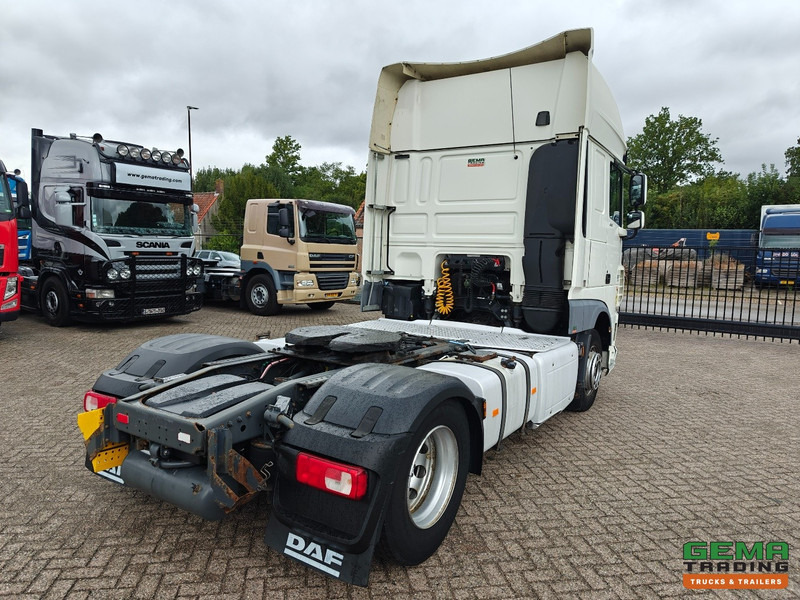 DAF FT XF460 4x2 SuperSpaceCab Euro6 - Handgeschakeld - Dubbele Tanks - 800.000km - Ťahač: obrázok 3 DAF FT XF460 4x2 SuperSpaceCab Euro6 - Handgeschakeld - Dubbele Tanks - 800.000km - Ťahač: obrázok 3