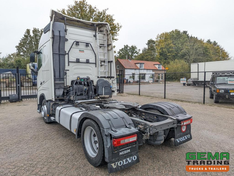 Volvo FH420 4x2 Euro6 FH420 4x2 Globetrotter Euro6 - XLOW / Mega - VEB+ - Double Tanks - Air Suspension - Ťahač: obrázok 4 Volvo FH420 4x2 Euro6 FH420 4x2 Globetrotter Euro6 - XLOW / Mega - VEB+ - Double Tanks - Air Suspension - Ťahač: obrázok 4