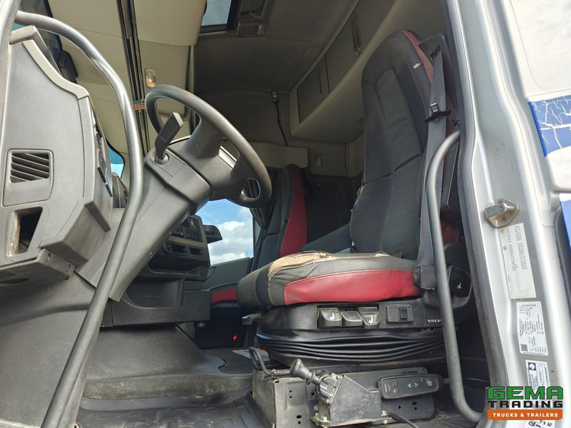 Volvo FH460 4x2 Globetrotter Euro6 - WF/Kiep Hydrauliek - Dubbele Tanks - Ťahač: obrázok 5 Volvo FH460 4x2 Globetrotter Euro6 - WF/Kiep Hydrauliek - Dubbele Tanks - Ťahač: obrázok 5