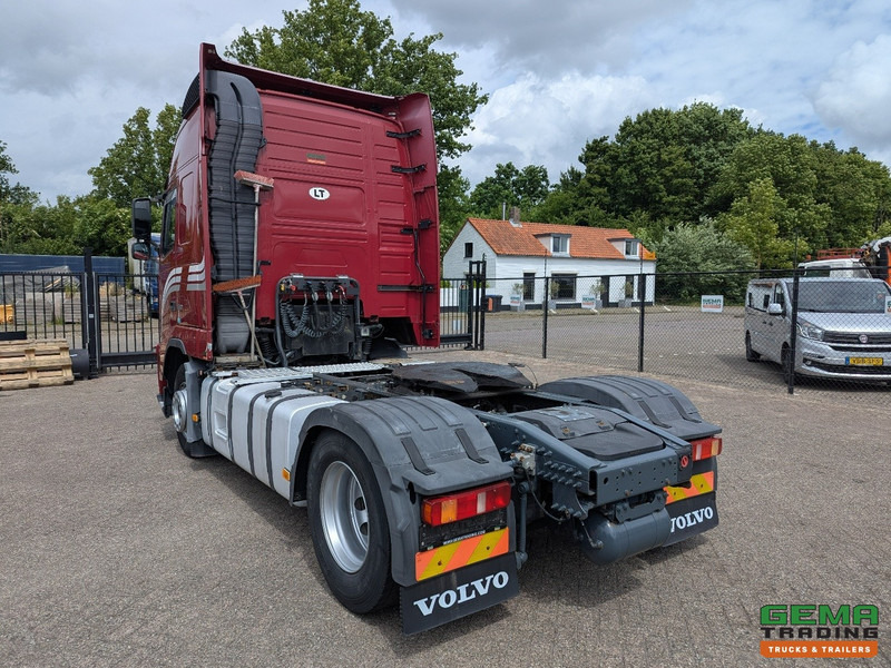 Volvo FH460 4x2 Globetrotter XL Euro5 - Handgeschakeld - Dubbele tanks - 8 units in stock! - Ťahač: obrázok 4 Volvo FH460 4x2 Globetrotter XL Euro5 - Handgeschakeld - Dubbele tanks - 8 units in stock! - Ťahač: obrázok 4