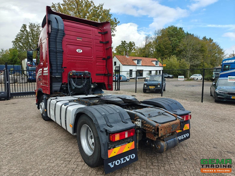 Volvo FH460 4x2 Globetrotter XL Euro5 - Handgeschakeld - Dubbele tanks - Ťahač: obrázok 4 Volvo FH460 4x2 Globetrotter XL Euro5 - Handgeschakeld - Dubbele tanks - Ťahač: obrázok 4