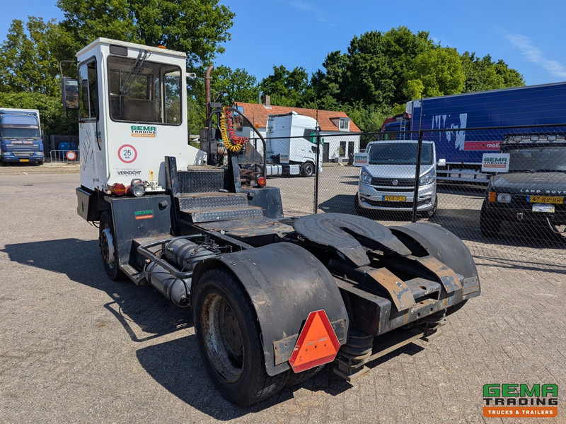 Terberg YT17 MOTOR DEFECT - MMBS Kenteken - Terminálový ťahač: obrázok 4 Terberg YT17 MOTOR DEFECT - MMBS Kenteken - Terminálový ťahač: obrázok 4