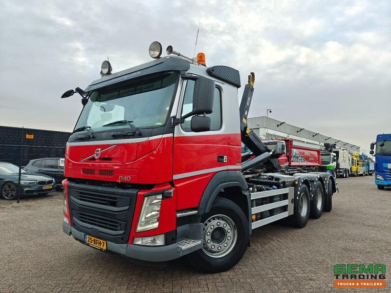 Volvo FM 460 8x4/4 Dagcabine Euro6B - HaakarmSysteem Hyvalift 30.62S 30T - NaafReductie - Lift/NaloopAs - Vangmuil - Hákový nosič kontajnerov: obrázok 1 Volvo FM 460 8x4/4 Dagcabine Euro6B - HaakarmSysteem Hyvalift 30.62S 30T - NaafReductie - Lift/NaloopAs - Vangmuil - Hákový nosič kontajnerov: obrázok 1