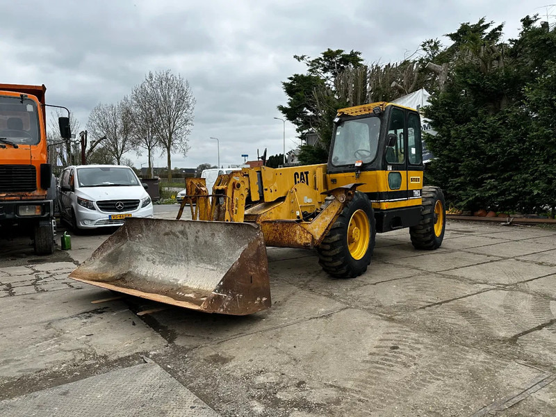 Caterpillar TH63 4X4X4 Telehandler - Teleskopický nakladač: obrázok 2 Caterpillar TH63 4X4X4 Telehandler - Teleskopický nakladač: obrázok 2